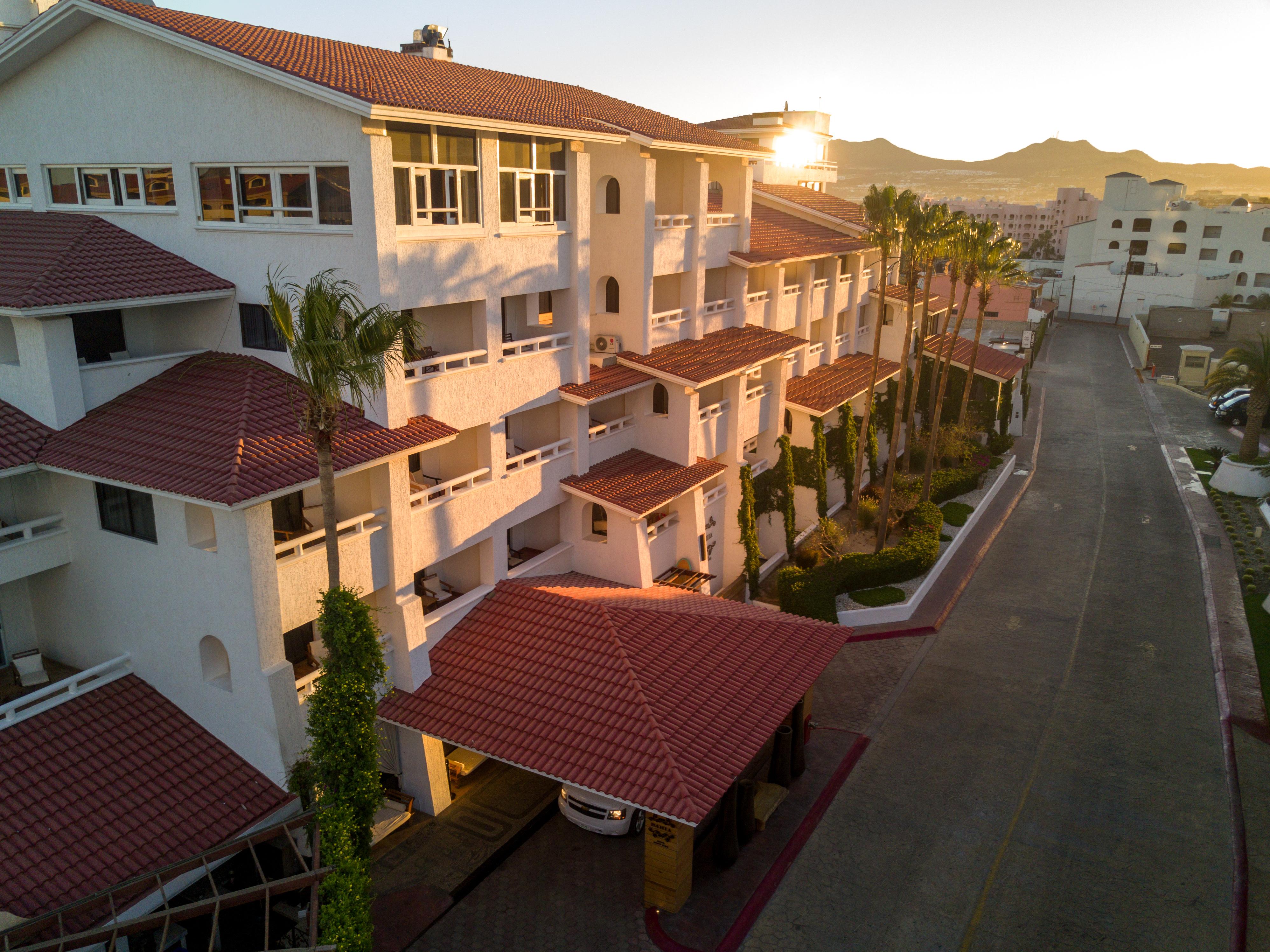 Bahia Hotel & Beach House Cabo San Lucas Exterior photo